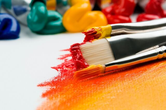 a used paint brush | The Role of Art Therapy